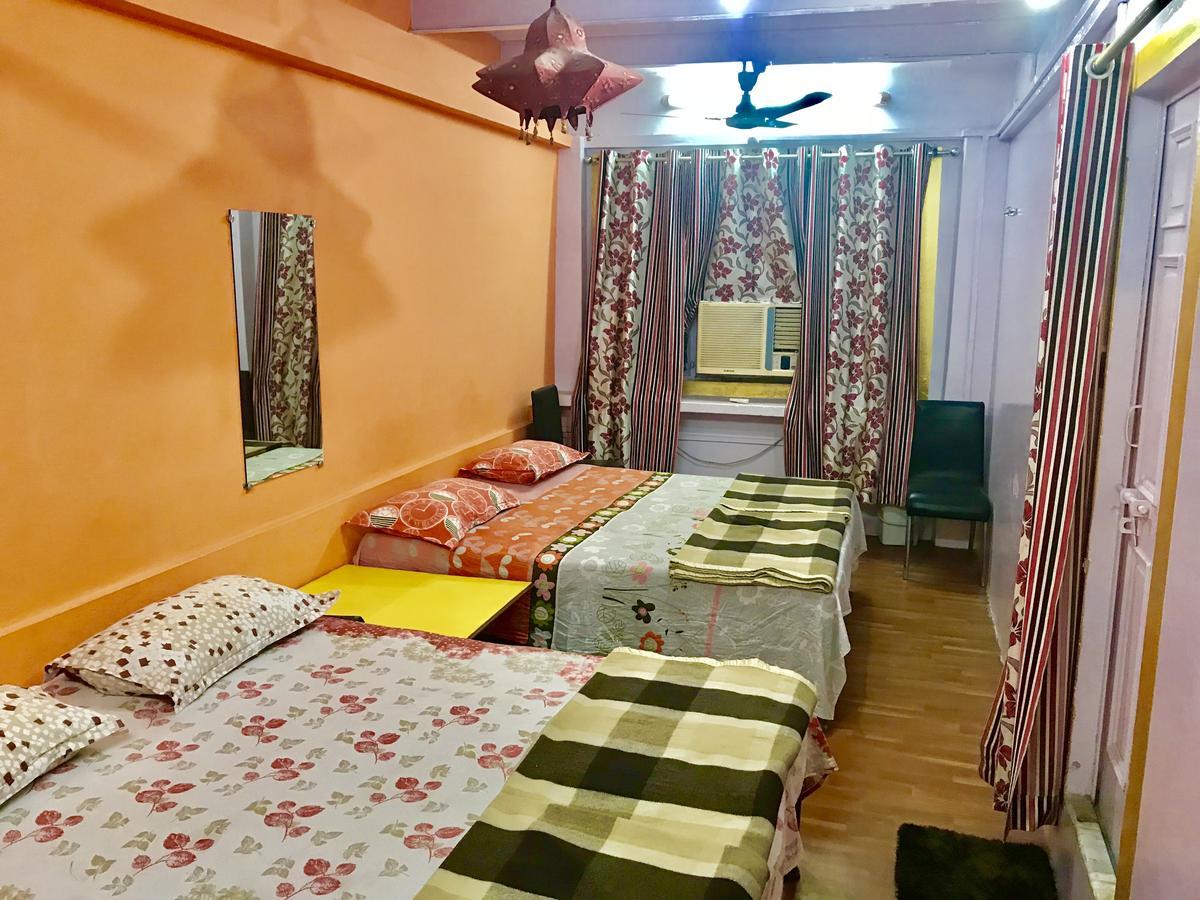 Golden Lodge Varanasi Exterior foto