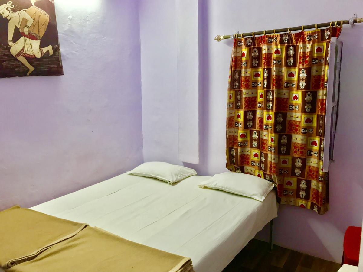 Golden Lodge Varanasi Exterior foto